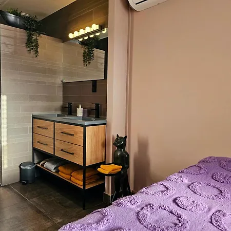 At I Free Parking & Airco * Zandvoort