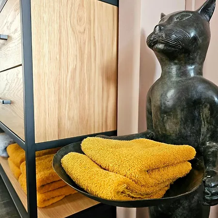 بيت للعطل At I Free Parking & Airco *